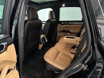 Porsche Cayenne 3.0 V6 PLATINUM EDITION 4x4 PANORAMA - 9