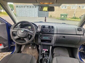 Škoda fabia 2 kombi 1.6 tdi 55kw - 9