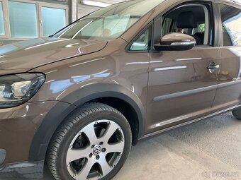 Volkswagen Touran CROSS 2.0 Tdi DSG 125KW BI-XENONY 189tkm - 9