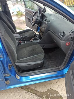 Ford Focus Ghia 1.6 benzin. - 9