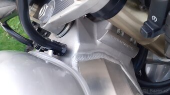 Honda VTR 1000 SP1 - 9