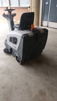 Zametací stroj Nilifsk SP 1000 s benzínovým pohonem - 9