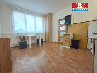 Pronájem bytu 1+1, 38 m², Plzeň, ul. Komenského - 9