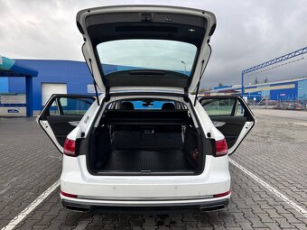 Audi A4 Avant S line 2.0 TDI 35 (150 PS), 2019, 220 000 km - 9