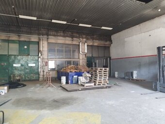 Pronájem skladových a výrobních prostor 300 m2, ev.č. 00183 - 9