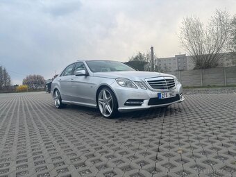 Mercedes Benz w212 350cdi AMG - 9