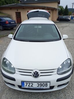 Wolkswagen golf - 9