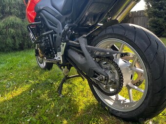 Triumph Tiger 1050 - 9