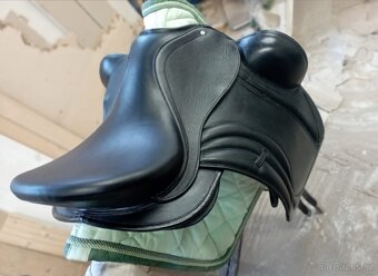 Bezkostrové zánovní sedlo - 9