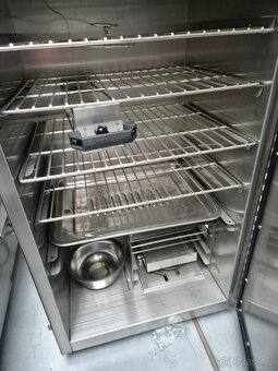 ELEKTRICKÁ NEREZOVÁ UDÍRNA 148 L - 9