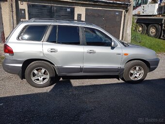 Hyundai Santa Fe - 9