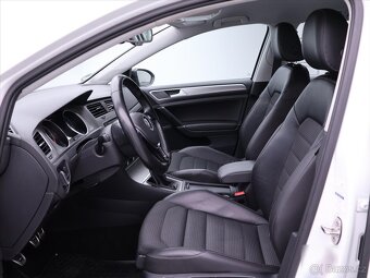 Volkswagen Golf 1,6 TDI Highline Xenon 1.Maj (2015) - 9