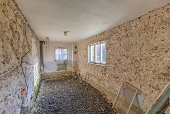 PRODEJ RD S VELKÝM POZEMKEM PŘES 5000m2, Černá Voda - 9