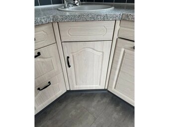 Venkovská kuchyňská linka s vestavěnými spotřebiči,5627 - 9