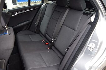 Mercedes-Benz C 220 CDI Avantgarde 2011 - 9