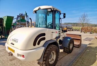 KLOUBOVÝ NAKLADAČ TEREX TL 100 - 9