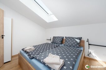 Prodej luxusního mezonetový bytu 3+KK s terasou a parkováním - 9