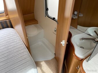 Avento Turismo 430, 4 os., 12V SOBĚSTAČNÝ, EL.POJEZD, STAN - 9