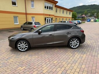 MAZDA 3 2.0 SKYACTIV-G 88kW AUTOMAT-2017-92.985KM-LED,VÝHŘEV - 9