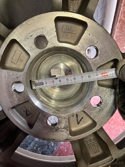 AMERICAN RACING WHEELS R15 - 9
