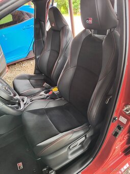 Yaris výbava GR Sport 6MT 5.2023 15tis nájezd - 9