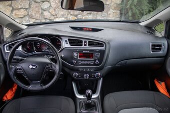 Kia Ceed 1.6 GDI 99 KW X EDITION /AJ NA SPLÁTKY/PROTIHODNOTA - 9