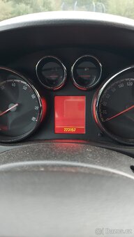 Opel Meriva B 1.4 16v. Lpg 88kw Turbo - 9