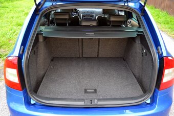 Škoda Octavia II 2.0 TDI 125kW RS kombi TOP STAV - 9