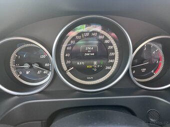Mercedes-Benz E350d 4matic 190kW 2015 243 869 km AUTOMAT - 9