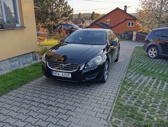 Volvo V60 2.0d 120KW 2013 - 9