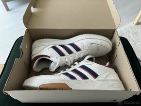 Pánská obuv adidas COURTBEAT, vel. 45 1/3 EU - 9