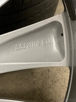 ALU kola Turbine VW r18 8Jx18H2 ET41 + 235/40/R18 - 9