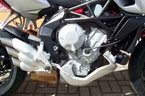 MV Agusta Rivale 800 ABSOLUTNĚ TOP SERVISKA - 9