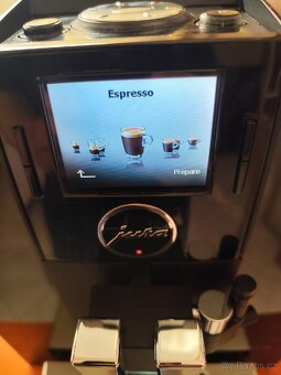 Prodám automatický kávovar Jura IMPRESSA F8 TFT - 9
