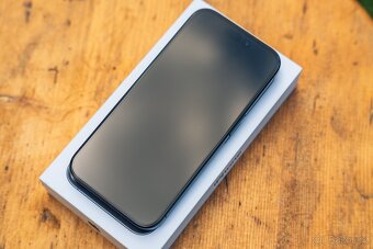 iPhone 15 Pro 128GB Blue Titanium - 9