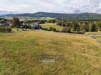 Prodej pozemku pro bydlení s projektem, 5 340 m2 - Hradce - 9