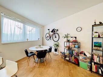 Pronájem velkého bytu 2+kk s balkónem, 70m2, Olomouc, Neředí - 9