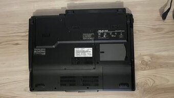 Notebook ASUS X52S - 9