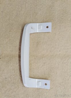 Madlo dveří lednice - 9