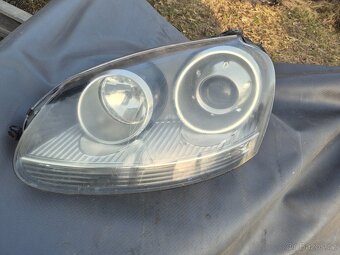 VW Golf V.,levé světlo xenon - 9