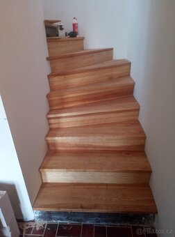 schody nášlapy podstupně zábradlí - 9