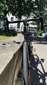 Gravel kolo Kona Rove, 58, černý mat - 9