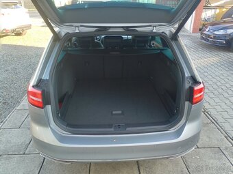 Prodej Volkswagen Passat R-line DSG - 9