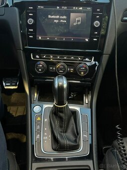 Volkswagen Golf R Performance - 9