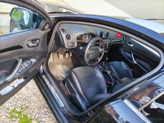 Ford Mondeo Titanium S 2.5T - 9