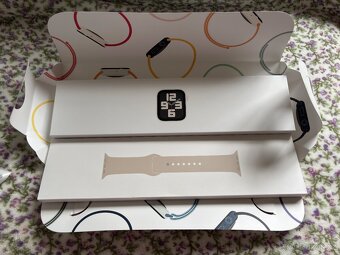 Apple Watch SE (2nd Gen) 40mm starlight - 9