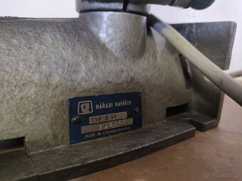 Narex vrtačka se stojanem - 9