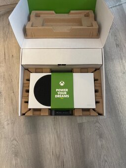 Xbox series s 512gb - 9