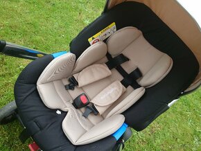 Set kočárku s autosedačkou Mothercare Journey - 9
