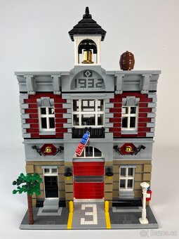 Lego 10197 Fire Brigade - 9